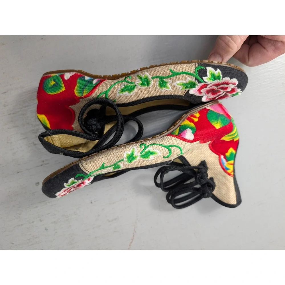 Traditional Chinese Floral Embroidered Double Ankle Wrap Ballet Shoes Size 39